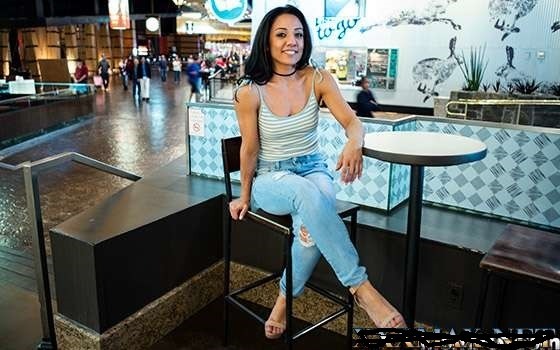 MomPov Cristina